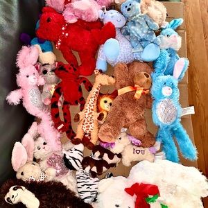 Stuffed animals bundle